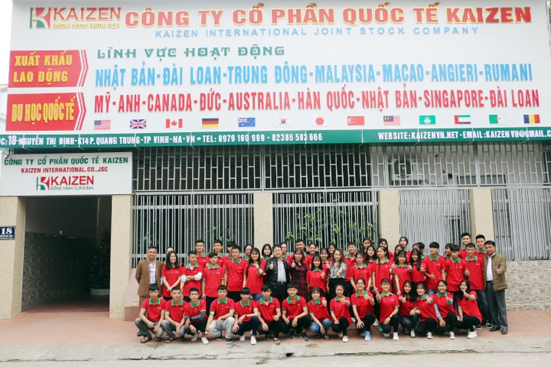 Tập đoàn Yeh Brother phỏng vấn và gặp mặt học sinh trước xuất cảnh